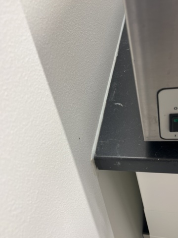 1024260-6 Kitchen benches and cupboards for dismantling