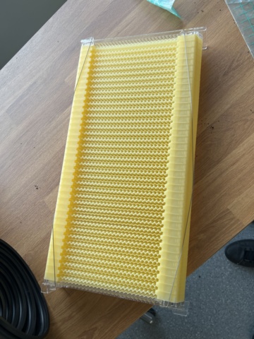 1024289-17 Desk, growing trough and accessories