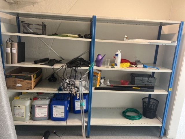 1024293-2 Cultivation troughs, metal shelves, heating plates, etc