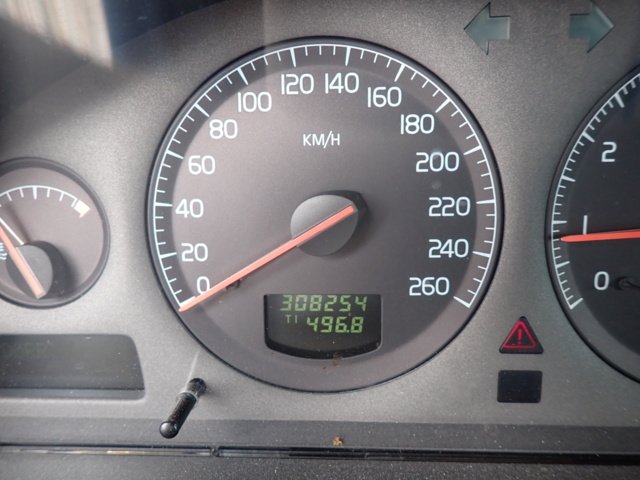 1062948-22 Volvo XC70 2.5T AWD Manual, 210hp, 2003