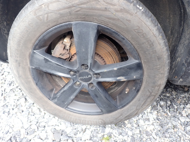 1062948-23 Volvo XC70 2.5T AWD Manual, 210hp, 2003