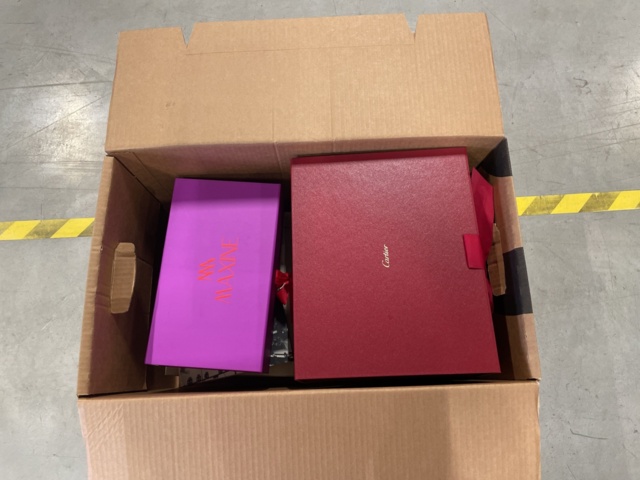 996539-1 Everything in the box