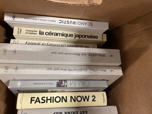 996539-8 Everything in the box