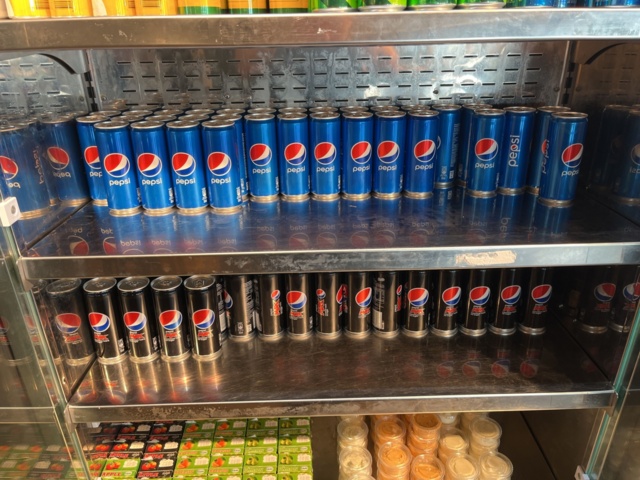 1038997-3 Various drinks