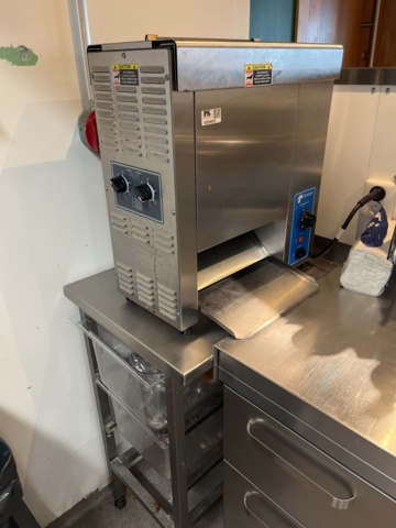 1039003-1 Toaster Antunes incl. Stainless steel table