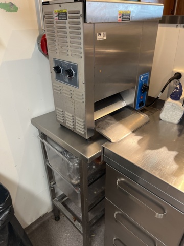 1039003-3 Toaster Antunes incl. Stainless steel table