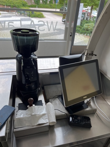 1049014-21 Food trailer LE GRAND FOODTRAILERS, 22