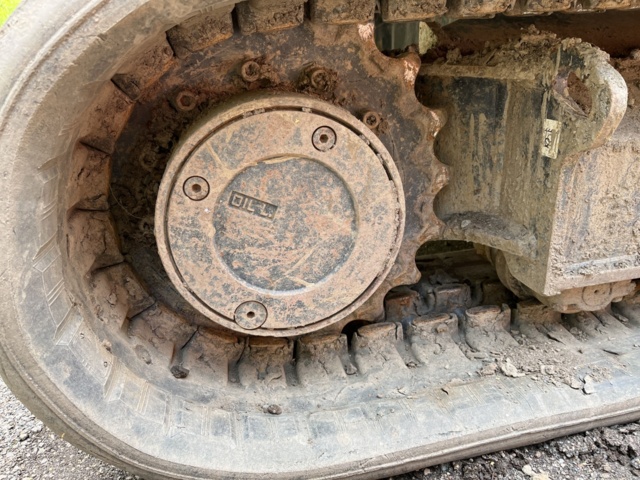 1039462-23 Kubota KX080-4