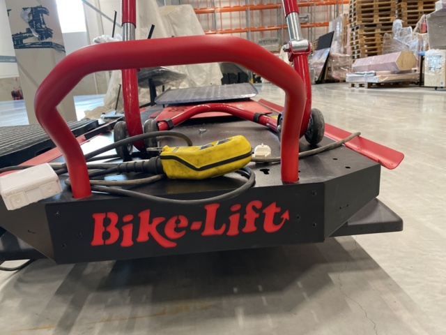 996548-6 Motorcycle scissor lift