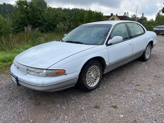 1064363-1 Chrysler LHS 3.5 V6 - 1994