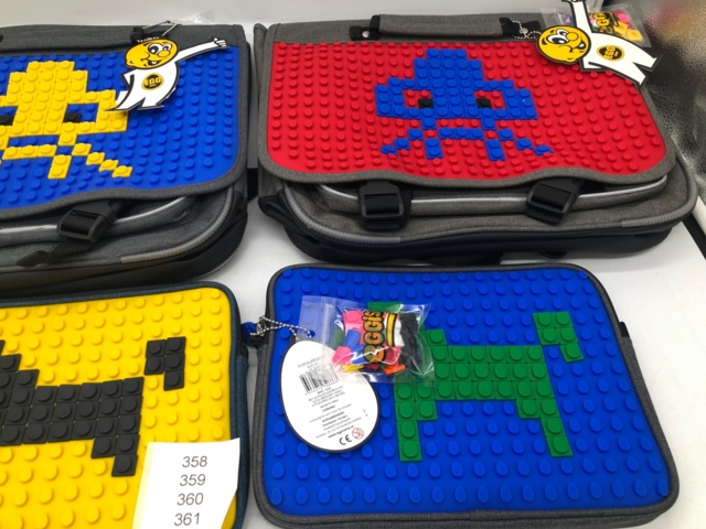1064380-6 2 Eggis computer bag + 2 iPad cases - Shipping included (361)