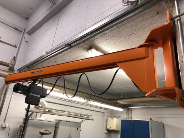 1064436-2 Puominosturi 125kg