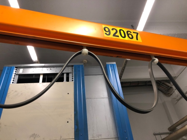 1064436-9 Puominosturi 125kg