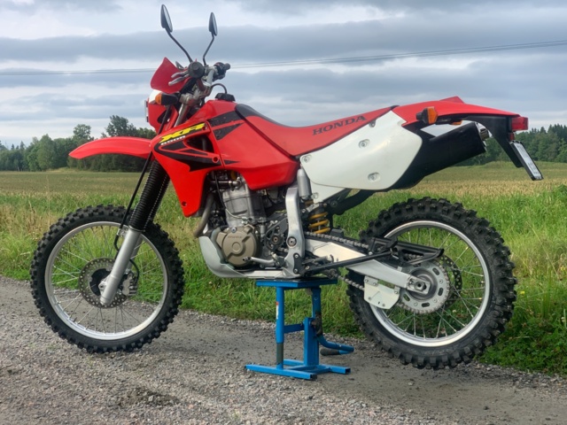1064431-11 Honda XR650R