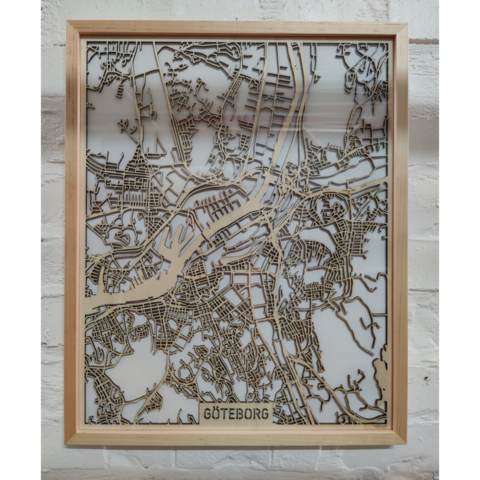 1064564-1 Unique wooden board - map image of Gothenburg created by designer Daniel Kärrlander.