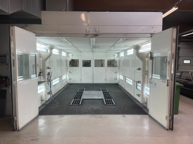 1049037-1 Paint box Pivab combi box with heat recovery and lift