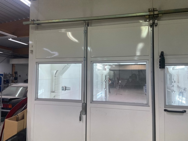 1049037-5 Paint box Pivab combi box with heat recovery and lift