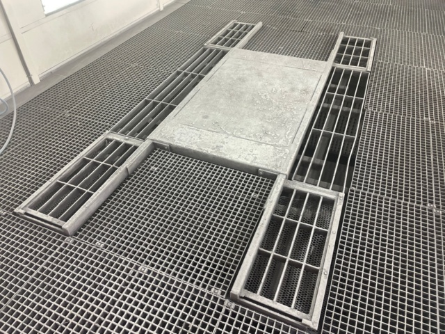 1049037-12 Paint box Pivab combi box with heat recovery and lift