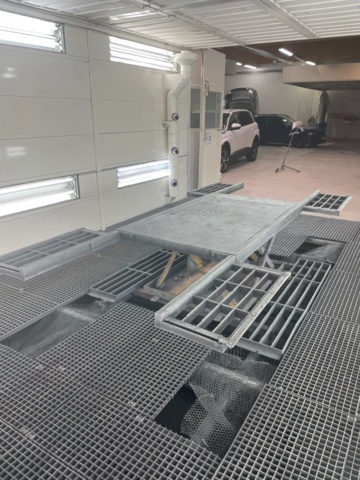 1049037-13 Paint box Pivab combi box with heat recovery and lift