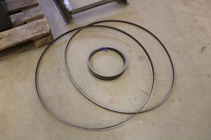 998688-5 Cold band saw Luna MBH 225