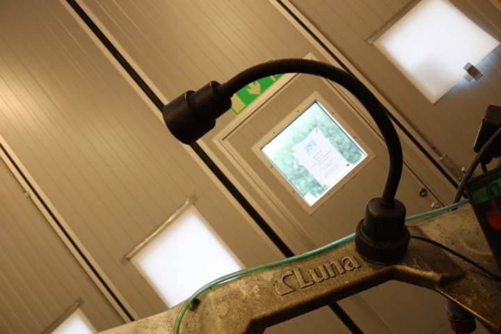 998688-27 Cold band saw Luna MBH 225