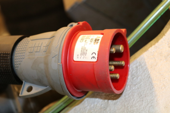 998688-32 Cold band saw Luna MBH 225