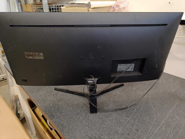 999934-3 Computer monitor Samsung wide 34"