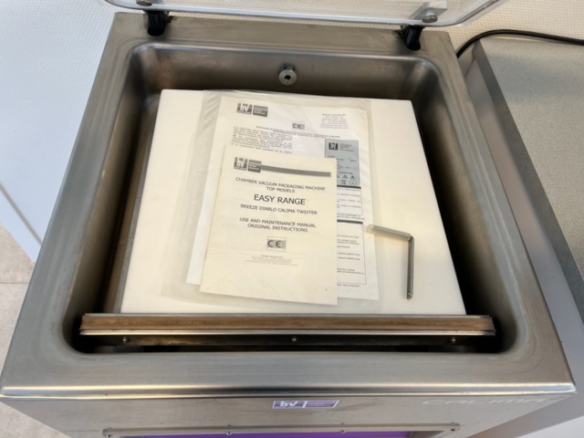 1069066-4 Vacuum packaging equipment Calima 2018