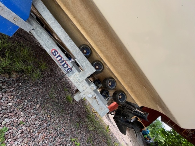 1072113-9 Maxum 2100 SC Daycrusier 2001 V8 Mercury 5.7