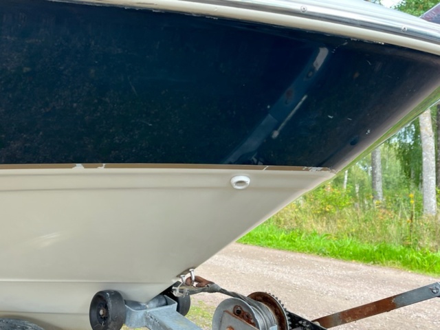 1072113-18 Maxum 2100 SC Daycrusier 2001 V8 Mercury 5.7