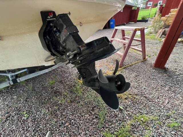 1072113-31 Maxum 2100 SC Daycrusier 2001 V8 Mercury 5.7