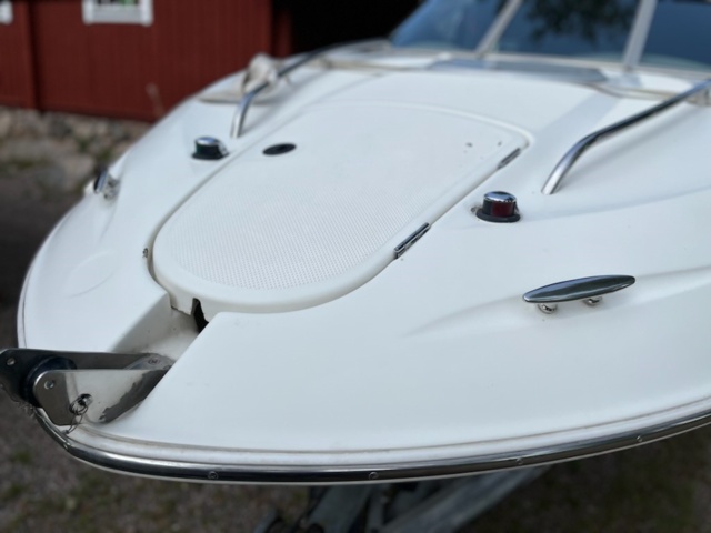 1072113-17 Maxum 2100 SC Daycrusier 2001 V8 Mercury 5.7