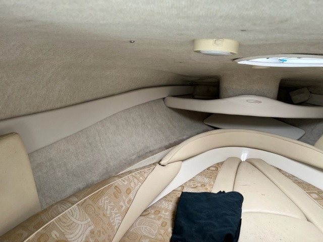 1072113-55 Maxum 2100 SC Daycrusier 2001 V8 Mercury 5.7