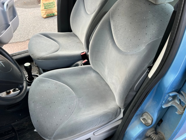 237727-12 Citroën C3 1.4 Manual, 73hp, 2004