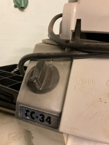 1046307-4 Poured CC-34 with 3 discs