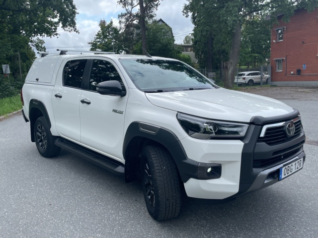 1066054-17 Toyota Hilux Double Cab 2.8 4WD Automatic, 204hp, 2021