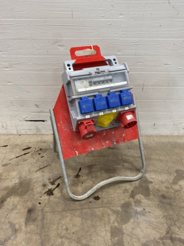 1072247-1 Construction center Garo with stand