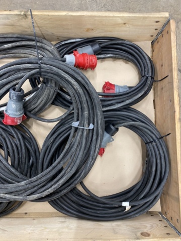 1072591-2 5 pcs 3-phase extension cables 16A