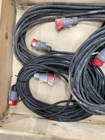 1072591-4 5 pcs 3-phase extension cables 16A