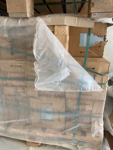 1013241-3 1 pallet 60m2 Tile Metro Light Blue 10x20cm (Facade)