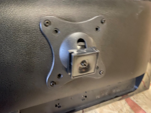 1058224-8 Datorskärmar 5st