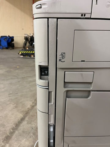 1048026-19 Canon ImagesRUNNER ADVANCE C5250i with Canon Booklet Finisher - J1