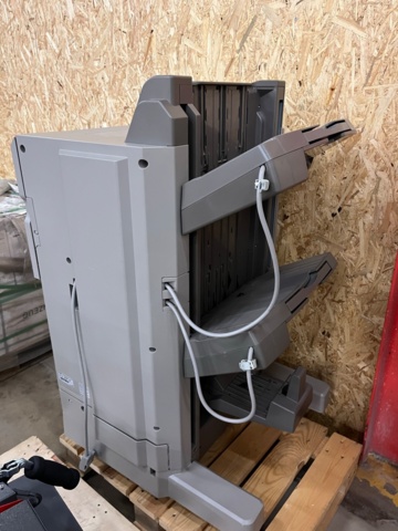 1048026-20 Canon ImagesRUNNER ADVANCE C5250i with Canon Booklet Finisher - J1