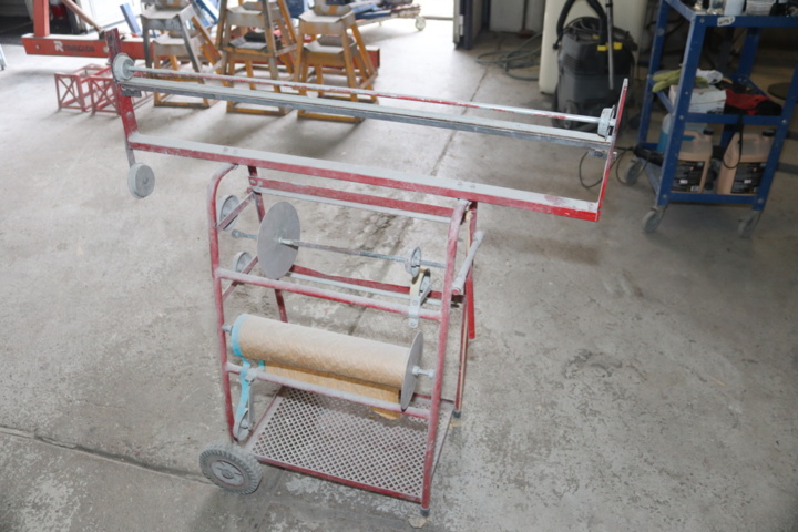 1072539-3 Roll holder