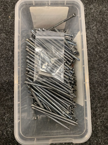 1072907-4 11 Packs of panel screws 4.5x75mm, Grabber