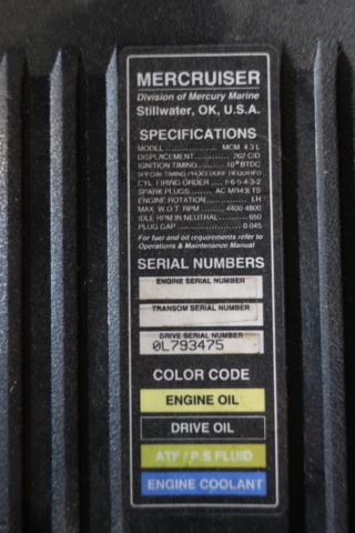 1073453-13 Boat engine, Mercruiser MCM 4.3L (repair item)