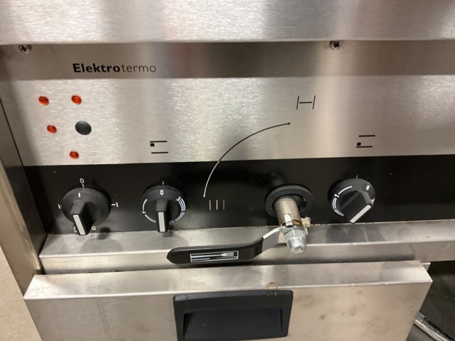 1061054-3 Heating cabinet with heating bath Electrotermo -2018