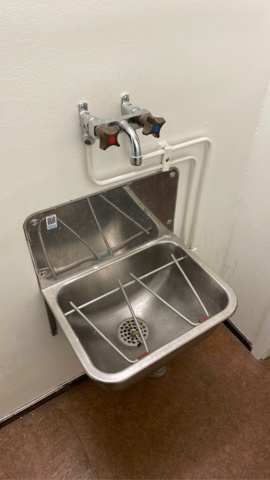 1073498-2 washbashin for cleaning-room