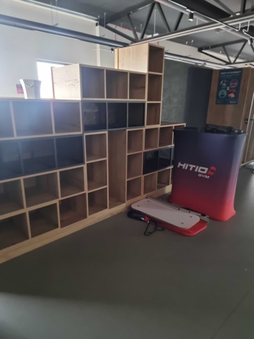 825111-2 Kontors och entre disk mm