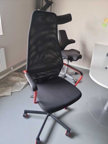 825111-10 Kontors och entre disk mm